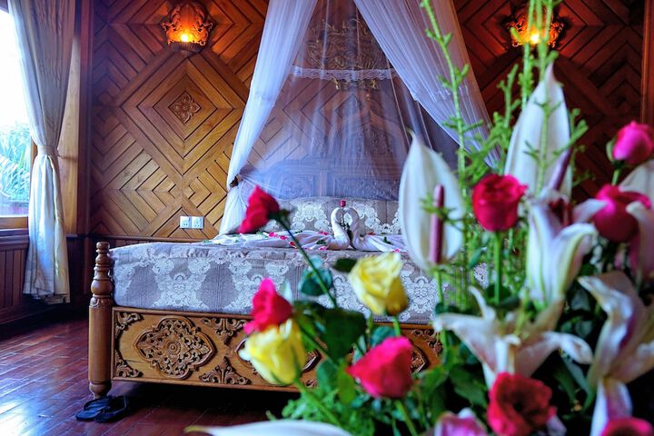 Room 9 of 53