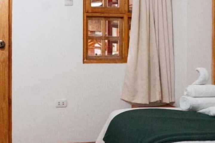 Room 5 of 40