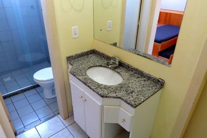 Room 9 of 29
