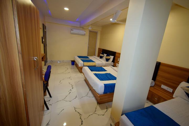 Room 25 of 54