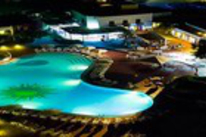 Hotel 4 of 14