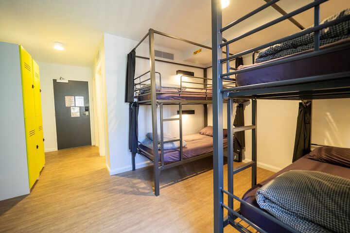 Room 34 of 63