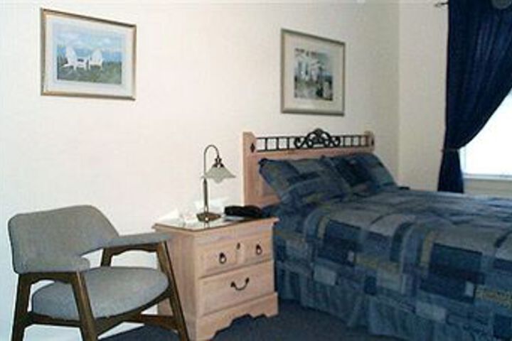 Room 7 of 23