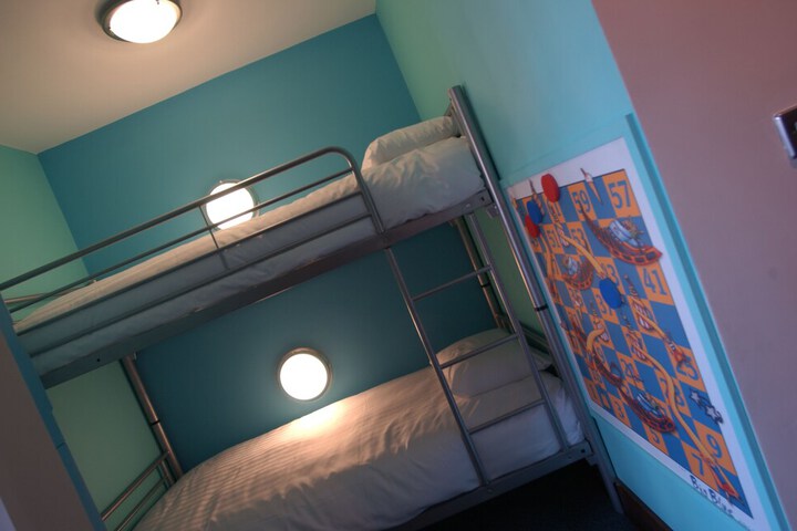 Room 41 of 95