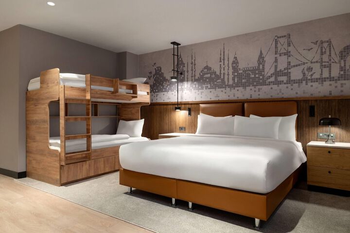 Room 25 of 50
