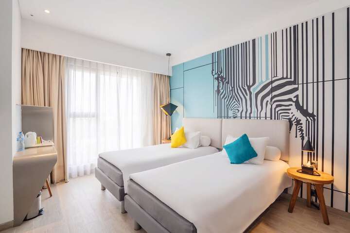 Room 19 of 60