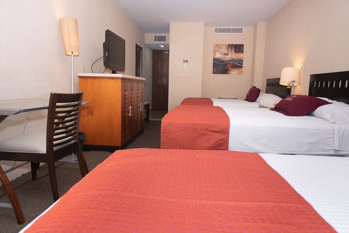 Room 15 of 84