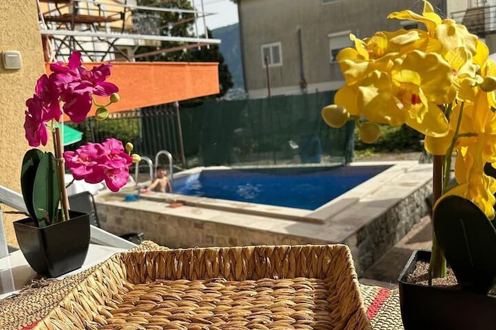 Themis Apart Hotel