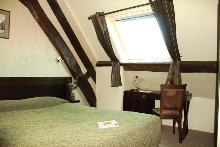 Room 19 of 58