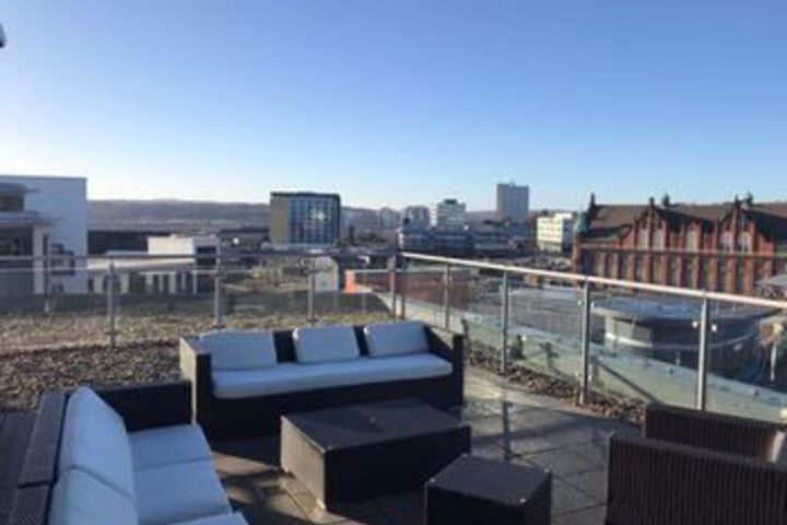 Terrace/Patio 6 of 6