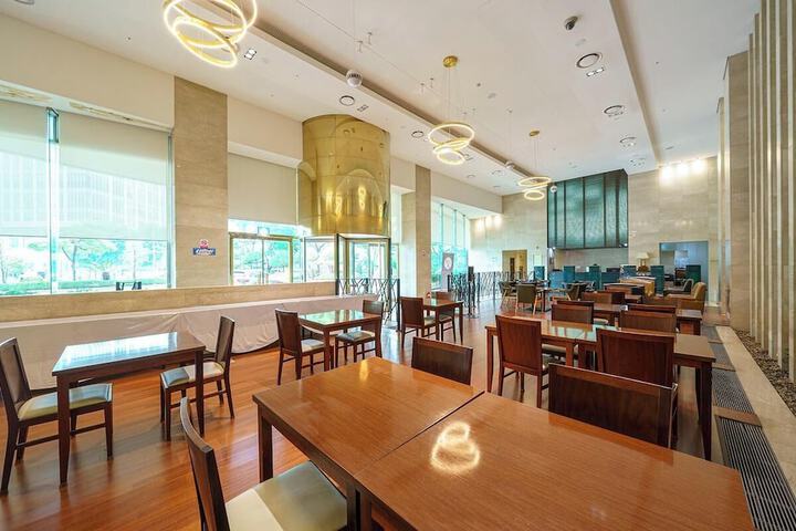 Guest Lobby