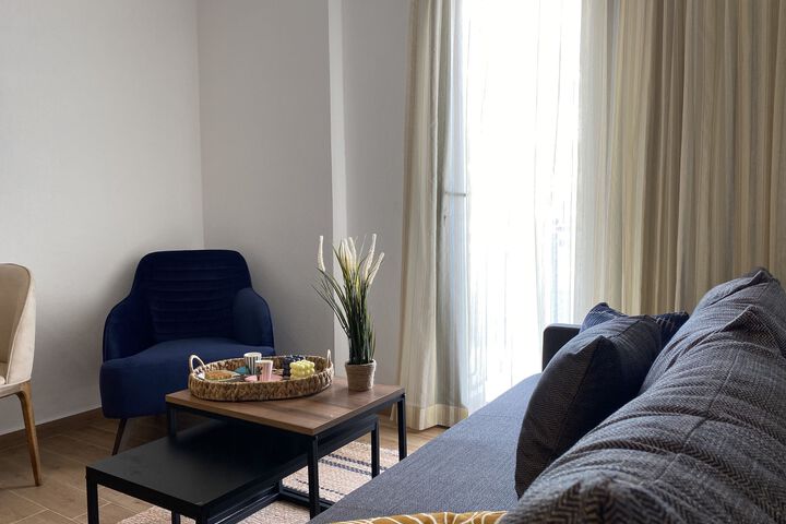 Room 4 of 11