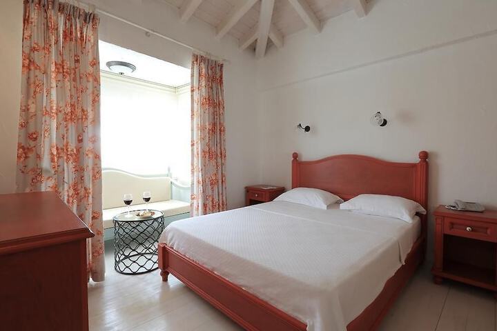 Room 14 of 59