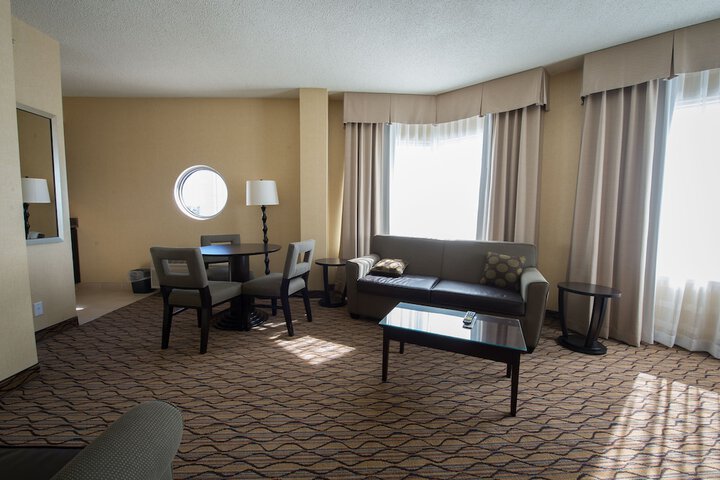 Room 15 of 49