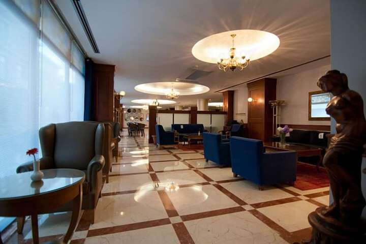 Hotel Lobby