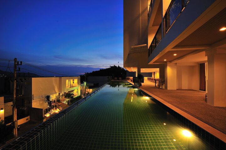 Pool 31 of 41