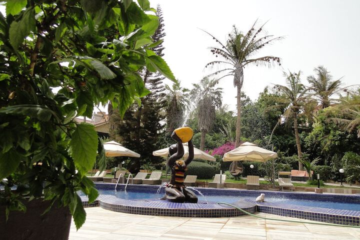 Pool 45 of 103