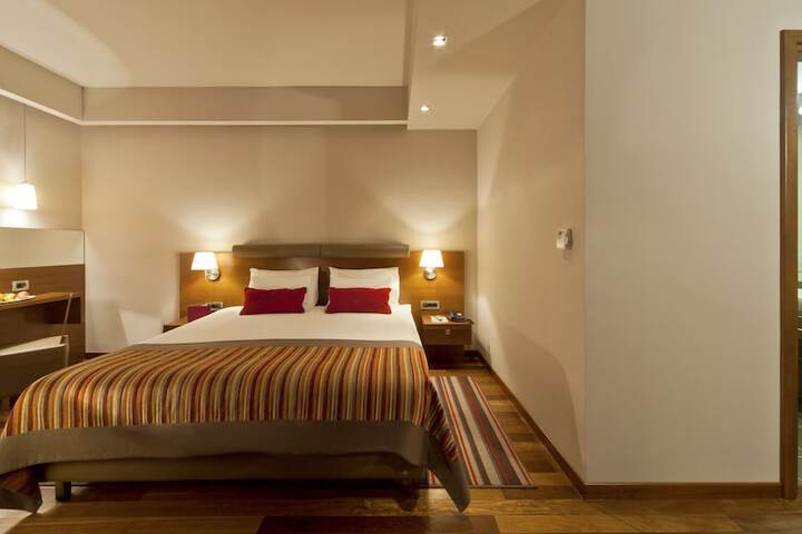 Room 16 of 58