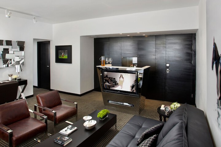 Room 15 of 62