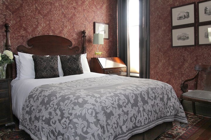 Room 14 of 39