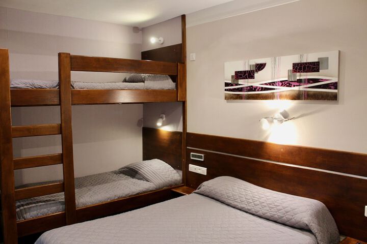 Room 33 of 71