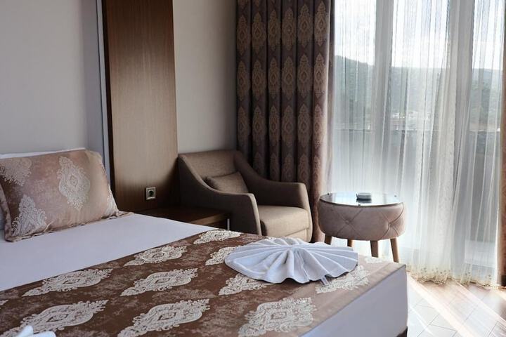 Room 5 of 21