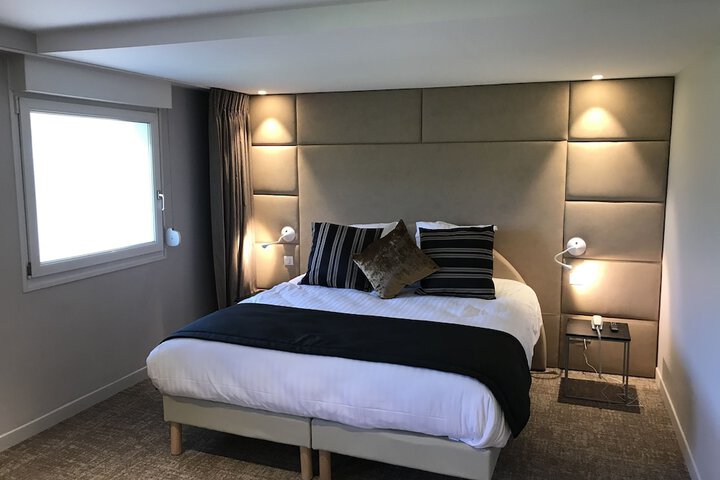 Room 17 of 86