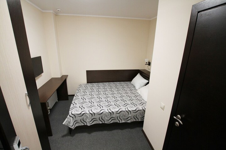 Room 15 of 51