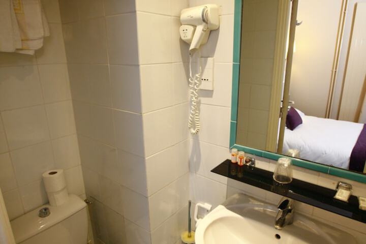 Clean Restrooms
