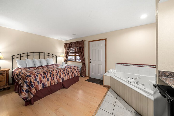 Room 16 of 65