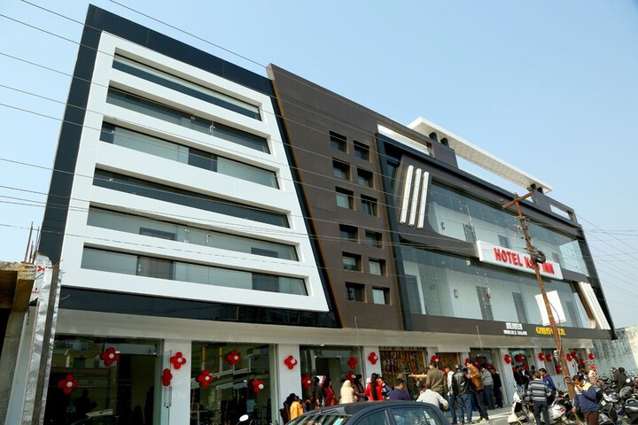 Hotel 27 of 30