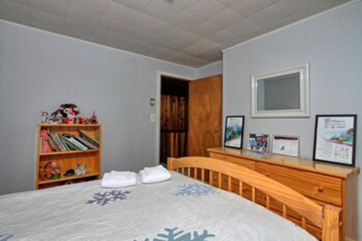 Room 29 of 32