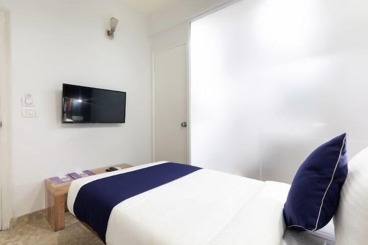 Room 7 of 19