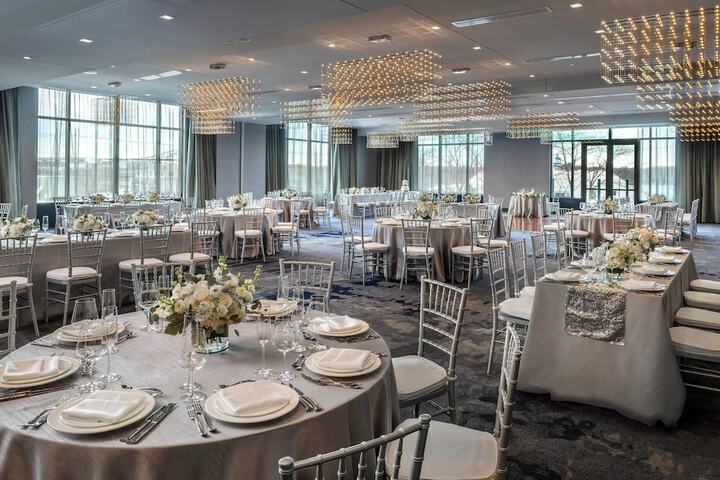 Banquet hall