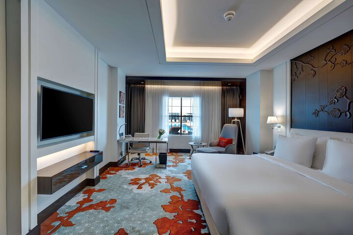 Room 20 of 95