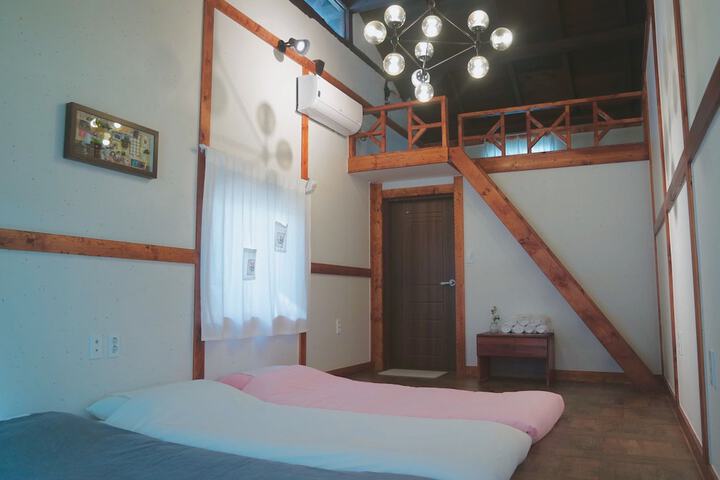 Room 10 of 43