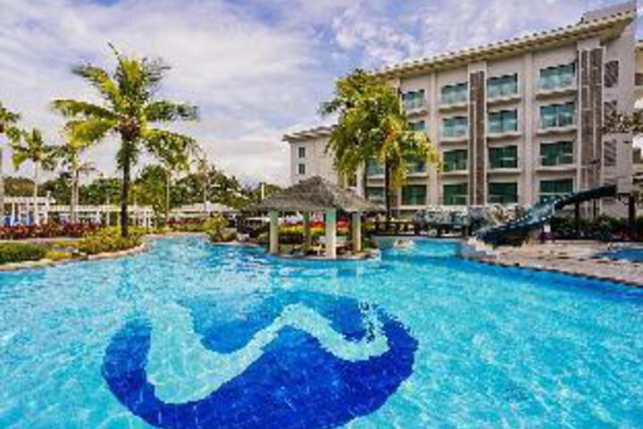 Widus Hotel Clark