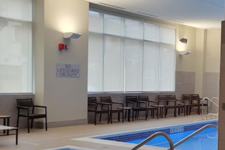 Pool image of Courtyard by Marriott Nanaimo