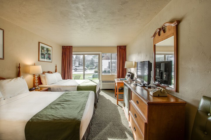 Room 14 of 72