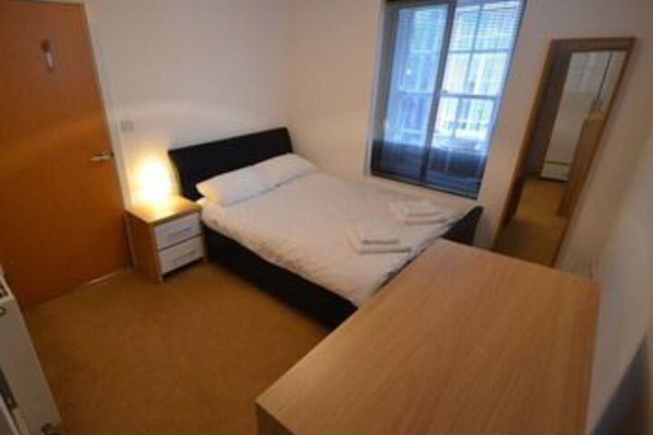 Room 7 of 15