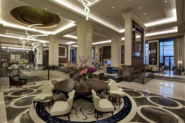 Lobby Photos