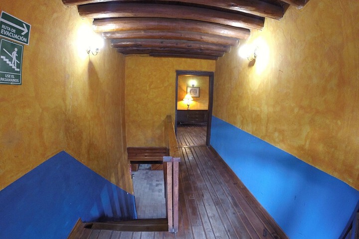Ballroom/Hall 9 of 10