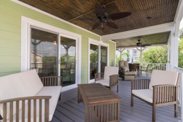 Terrace/Patio 22 of 23
