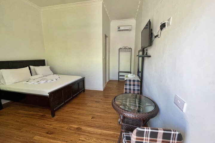 Room 13 of 46