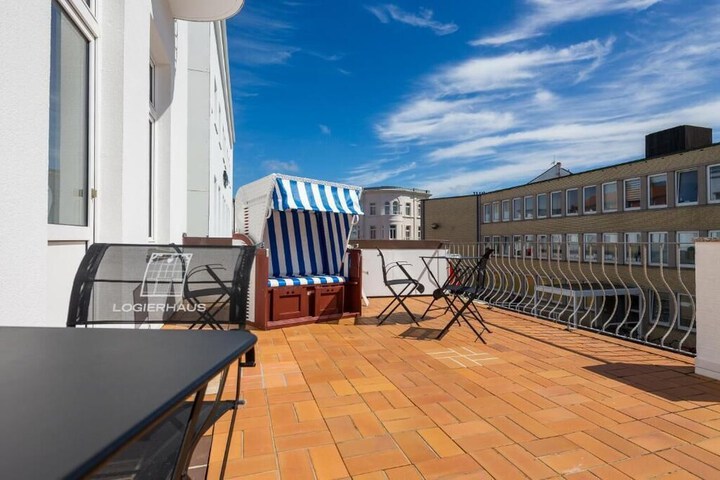 Terrace/Patio 11 of 19