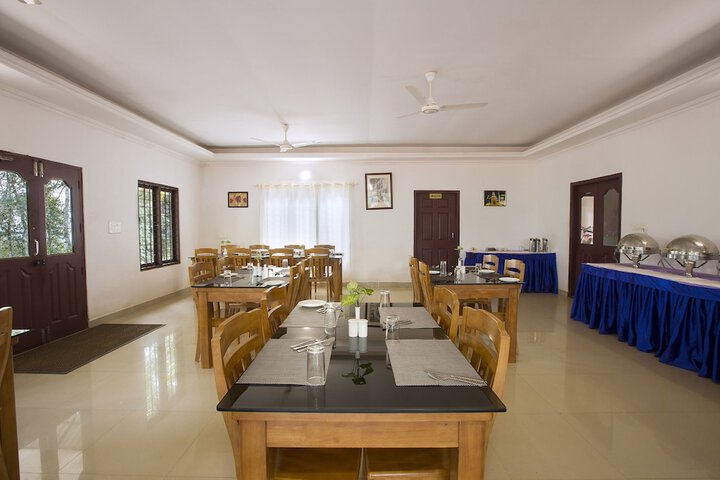 Dining 20 of 69