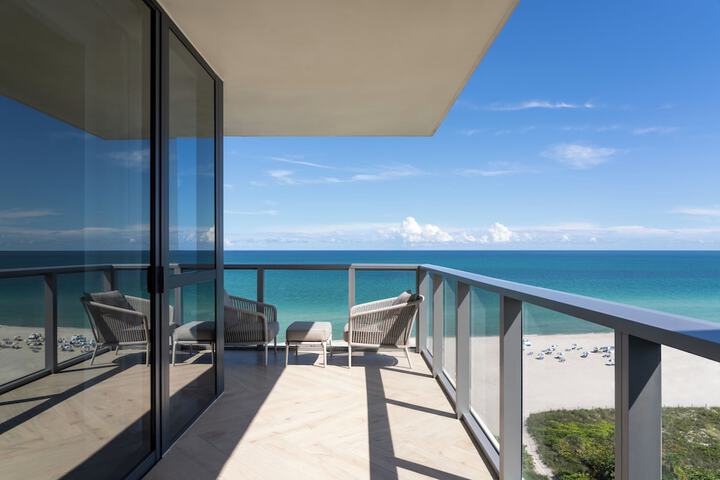 Beach/ocean view