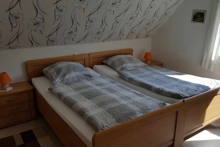 Room 2 of 19