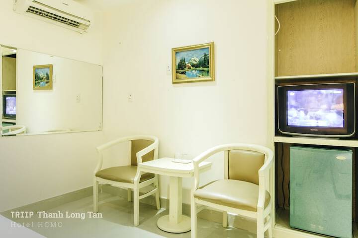 Room 21 of 50