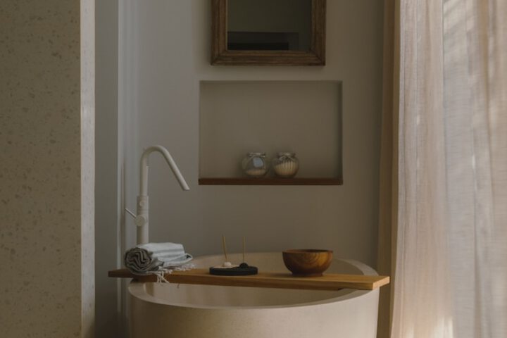 Room 28 of 52